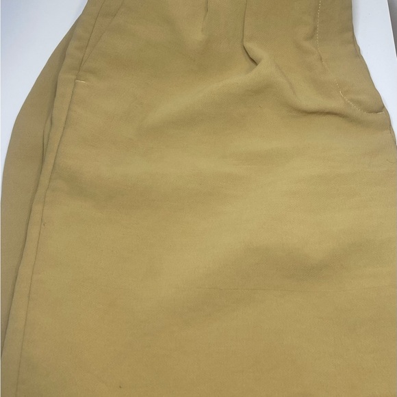 Aritzia Effortless Pants. - Picture 3 of 3